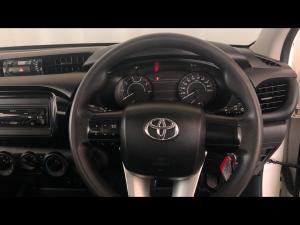 Toyota Hilux 2.4GD-6 single cab SR - Image 8