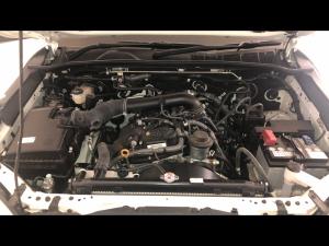 Toyota Hilux 2.0 single cab S (aircon) - Image 14