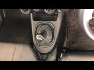 Toyota Hilux 2.0 single cab S (aircon) - Image 15