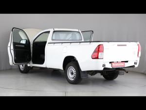 Toyota Hilux 2.0 single cab S (aircon) - Image 25
