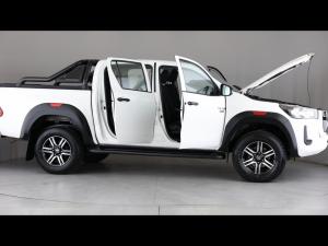 Toyota Hilux 2.4GD-6 double cab 4x4 Raider X auto - Image 30