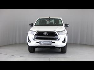 Toyota Hilux 2.4GD-6 double cab 4x4 Raider X auto - Image 4