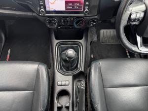 Toyota Hilux 2.8GD-6 Xtra cab 4x4 Legend 50 - Image 11