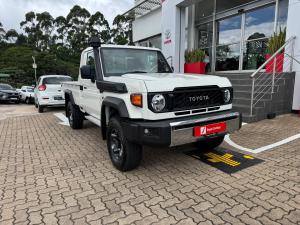 Toyota Land Cruiser 79 4.5D-4D LX V8 single cab - Image 1
