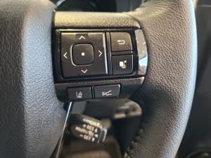 Toyota Hilux 2.8 GD-6 RB Legend RS automaticD/C - Image 10