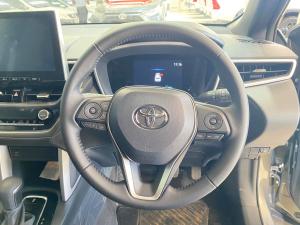 Toyota Corolla Cross 1.8 XS Hybrid - Image 8