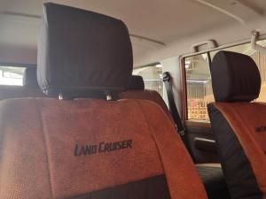 Toyota Landcruiser 76 2.8 GD-6 S/W - Image 11