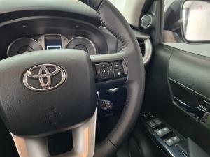 Toyota Hilux 2.8 GD-6 RB Raider automaticD/C - Image 10