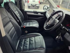 Volkswagen T6 Caravelle 2.0 Bitdi Highline DSG 4 Motion - Image 10