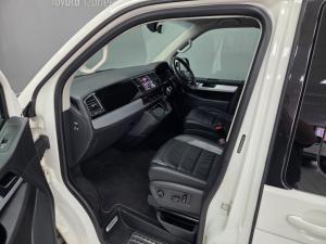 Volkswagen T6 Caravelle 2.0 Bitdi Highline DSG 4 Motion - Image 7