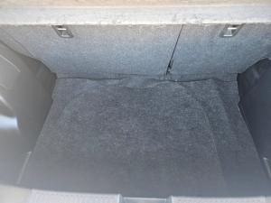 Suzuki Baleno 1.5 GL - Image 13