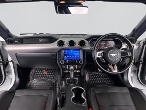 Ford Mustang 5.0 GT automatic - Image 11