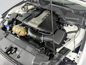 Ford Mustang 5.0 GT automatic - Image 20