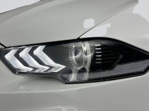 Ford Mustang 5.0 GT automatic - Image 4