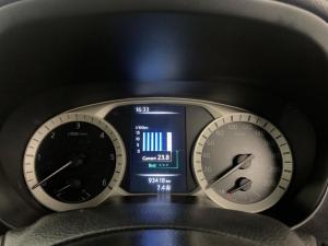 Nissan Navara 2.3D Stealth 4X4 automaticD/C - Image 13