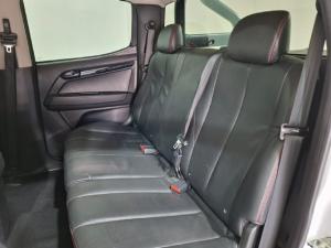 Isuzu D-Max 250 double cab 4x4 X-Rider - Image 10