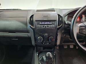 Isuzu D-Max 250 double cab 4x4 X-Rider - Image 7