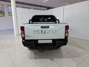 Isuzu D-Max 1.9TD double cab L manual - Image 5