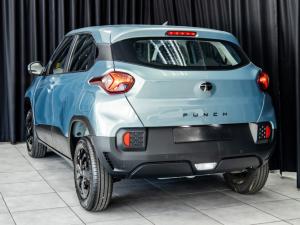 Tata Punch 1.2 Adventure - Image 4