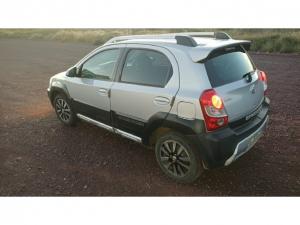 Toyota Etios Cross 1.5 Xs - Image 2
