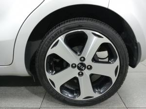 Kia Rio hatch 1.4 Tec - Image 13