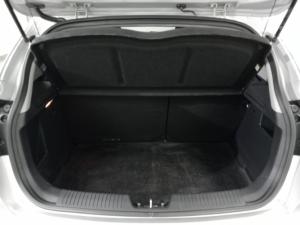 Kia Rio hatch 1.4 Tec - Image 5