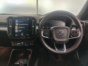 Volvo XC40 D4 AWD R-Design - Image 15