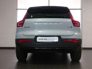 Volvo XC40 D4 AWD R-Design - Image 9