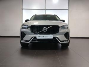 Volvo XC60 B5 AWD Plus Dark - Image 2