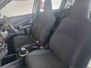 Toyota Vitz 1.0 XR auto - Image 16