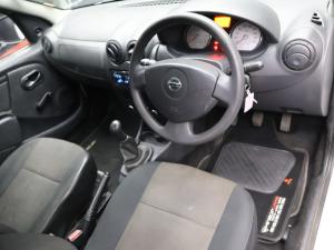 Nissan NP200 1.6i safety pack (aircon) - Image 8