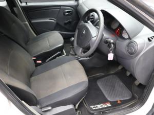 Nissan NP200 1.6i safety pack (aircon) - Image 9
