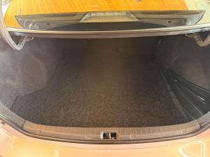 Toyota Corolla 2.0 Exclusive - Image 11