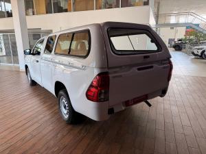 Toyota Hilux 2.0 single cab S (aircon) - Image 6