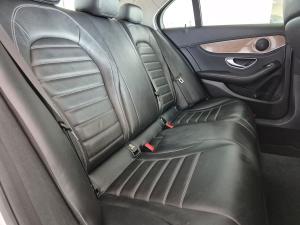 Mercedes-Benz C-Class C180 auto - Image 24