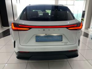 Lexus NX 250 EX - Image 8