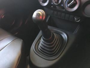 Toyota Hilux 2.4GD single cab S (aircon) - Image 11