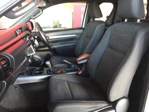 Toyota Hilux 2.8GD-6 Xtra cab Legend auto - Image 9