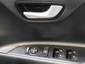 Kia Rio hatch 1.2 LS - Image 23