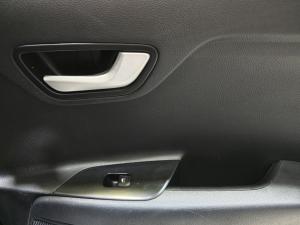 Kia Rio hatch 1.2 LS - Image 6