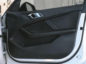 BMW 1 Series 118i M Sport - Image 14
