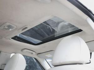 Mahindra XUV300 1.5TD W8 - Image 20