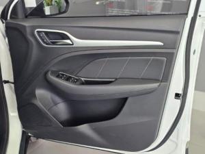 MG ZS 1.5 Comfort - Image 13