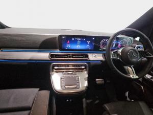 Mercedes-Benz V-Class V300d Exclusive - Image 11