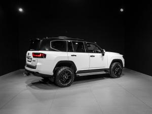 Toyota Land Cruiser 300 3.3D GX-R - Image 23