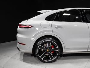 Porsche Cayenne GTS coupe - Image 30