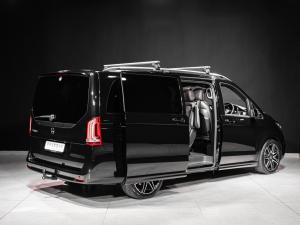 Mercedes-Benz V-Class V300d Exclusive - Image 11