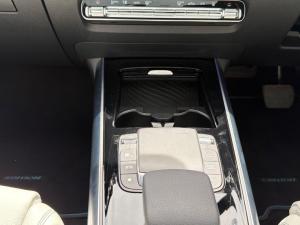 Mercedes-Benz EQA EQA250 Progressive - Image 17