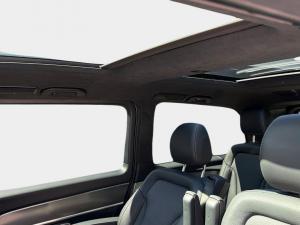 Mercedes-Benz V-Class V300d Exclusive - Image 18