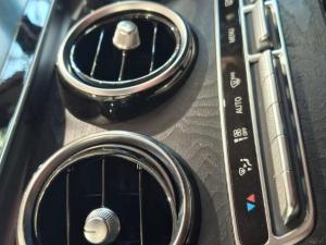Mercedes-Benz C-Class C220d Edition C - Image 24
